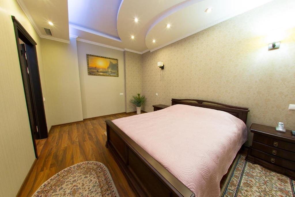 Royal Hotel Zaporizhia Buitenkant foto