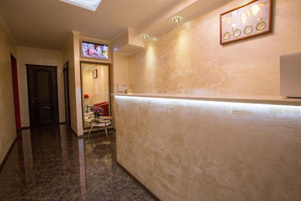 Royal Hotel Zaporizhia Buitenkant foto
